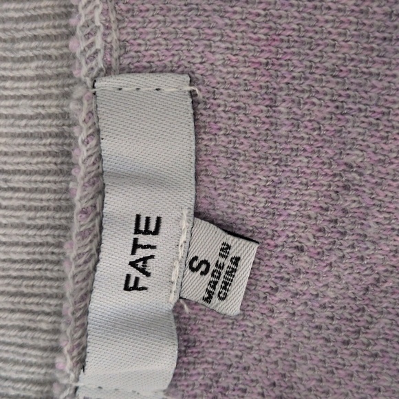 FATE Distressed Sweater - Picture 6 of 10